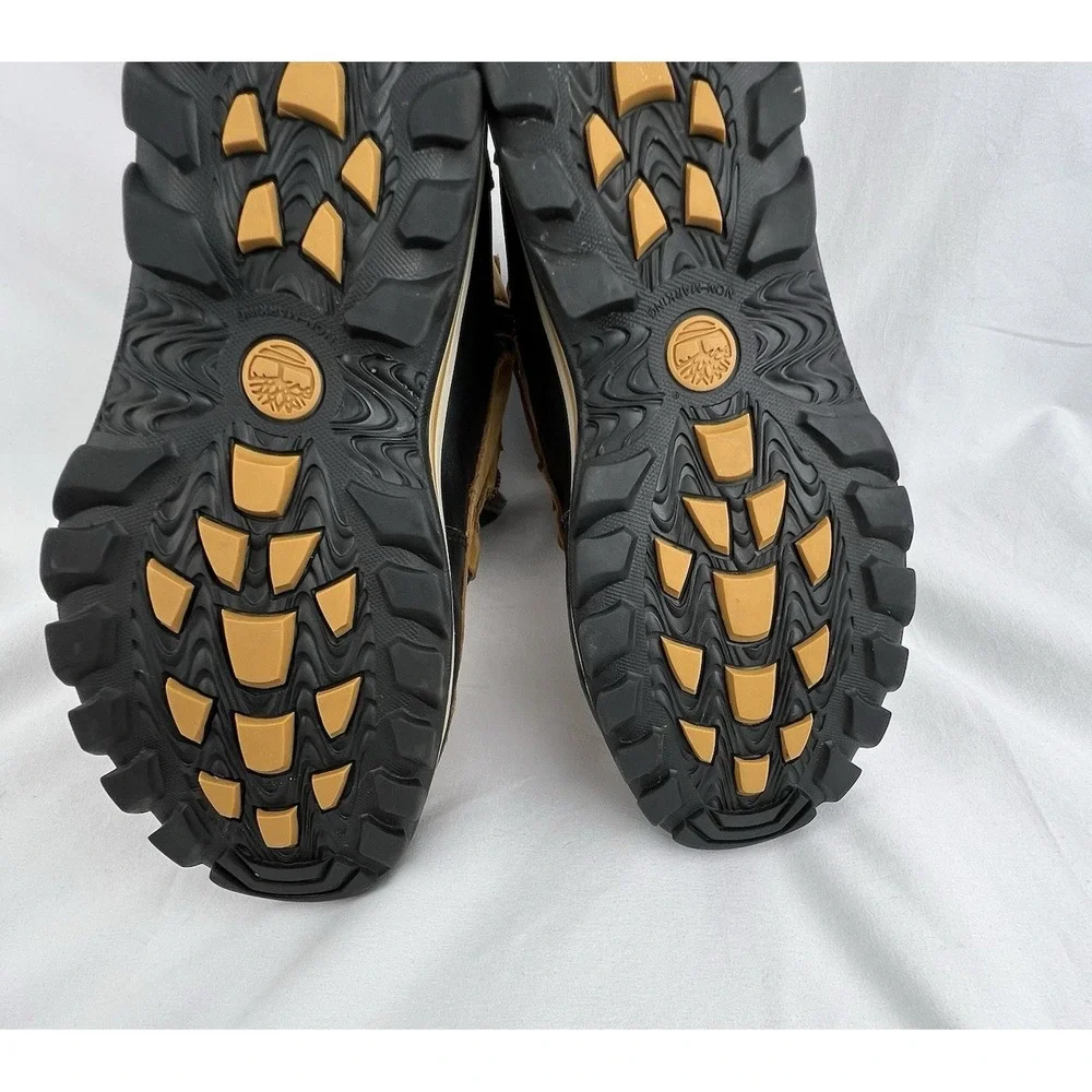 Timberland Youth CHILLBERG WATERPROOF Wheat Nubuck Boots Size 5 Zipper Fleece